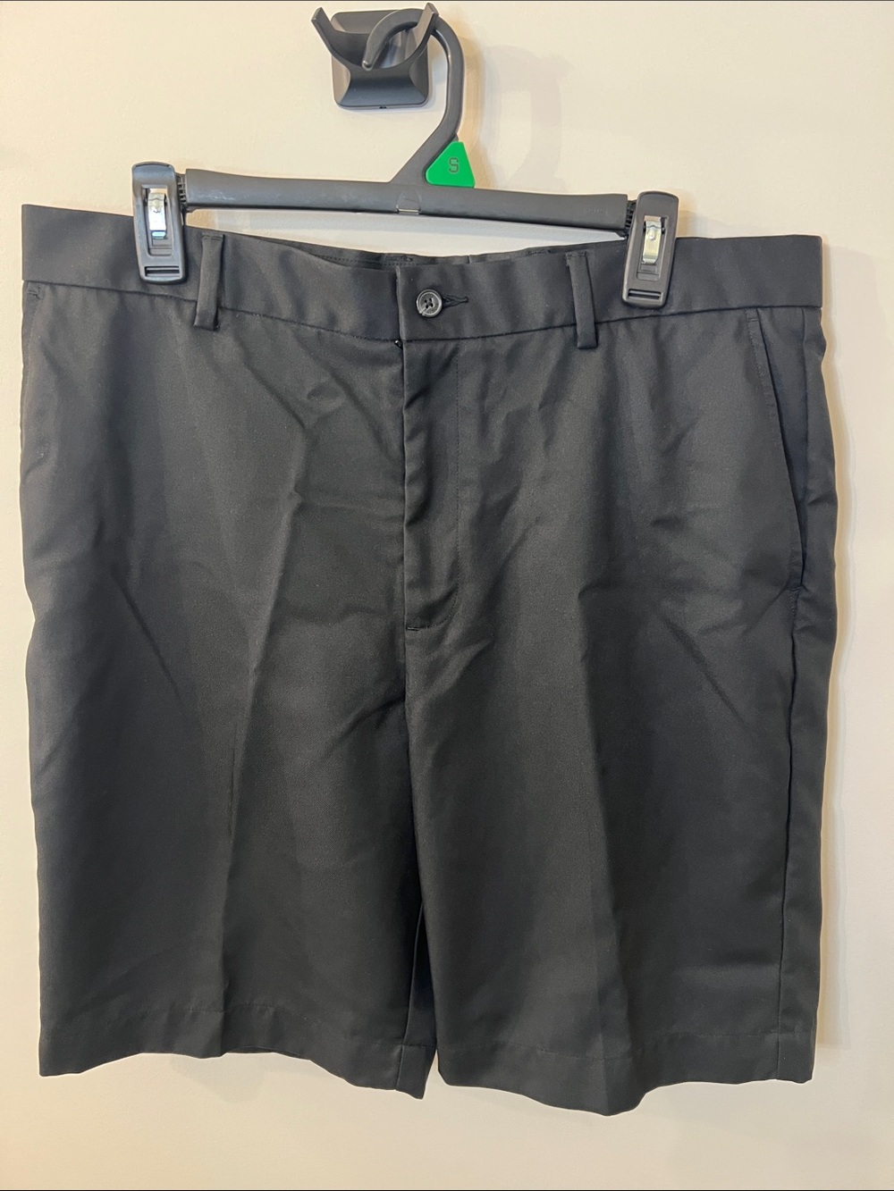 Greg Norman Collection Black Men's Flat-Front Golf Shorts